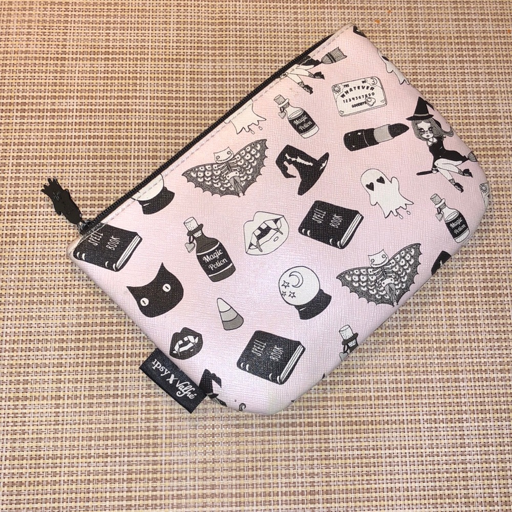 IPSY x VALHE POUCH PURSE - HALLOWEEN WITCH THEME